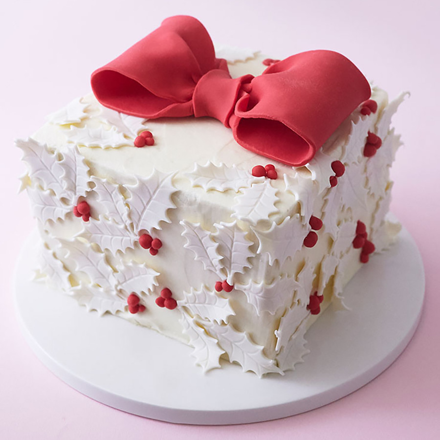 How To Make Birthday Cakes
 Holly Gift Box Cake