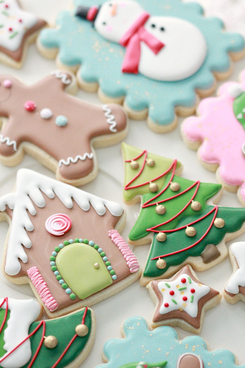 Iced Christmas Cookies
 Royal Icing Cookie Decorating Tips