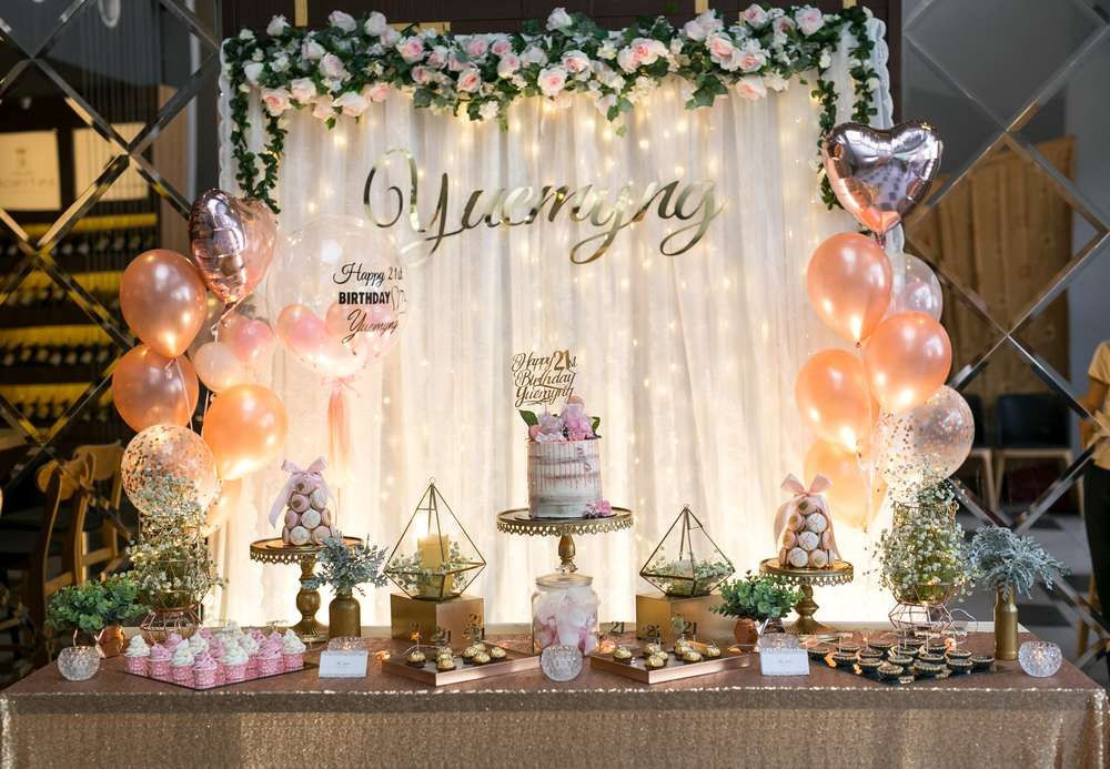 Ideas For A 21St Birthday Party
 Glam & Elegant 21st Birthday Party Ideas in 2019