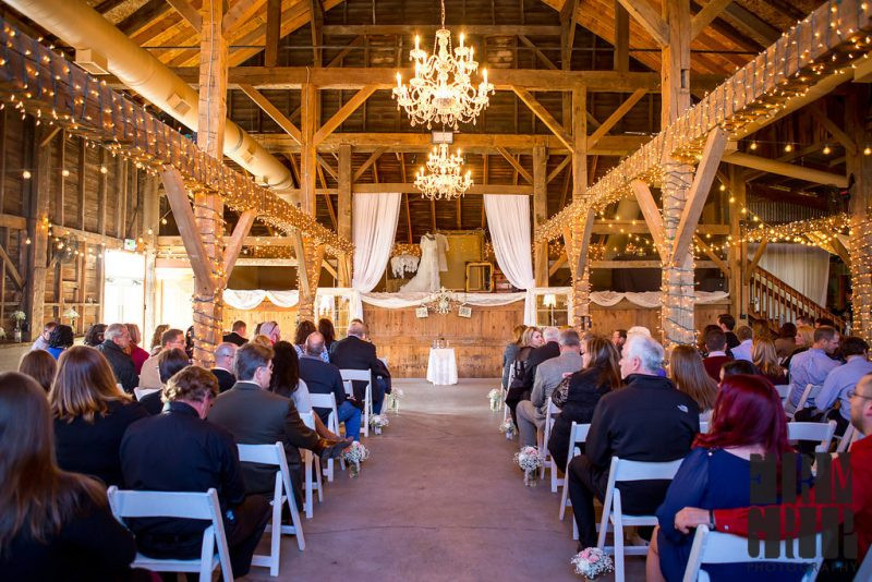 Indianapolis Wedding Venues
 13 Stunning Barn Wedding Venues Near Indianapolis Rustic