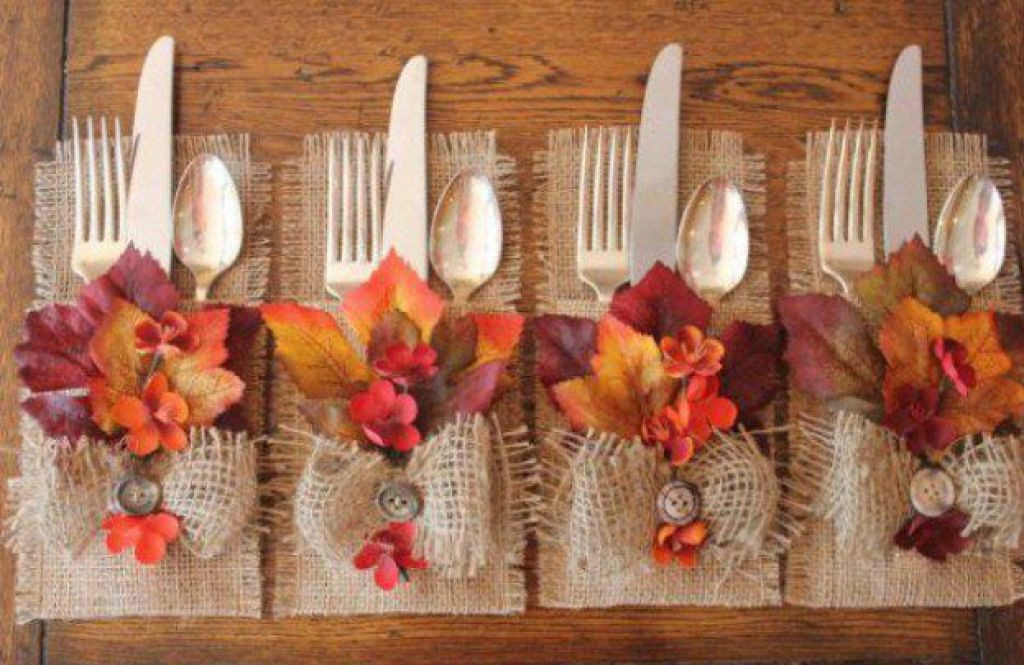 Inexpensive Thanksgiving Table Decorations
 DIY Thanksgiving Table Decorations Dastin Decor Ideas