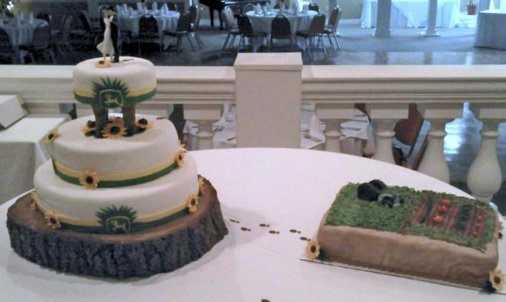 John Deere Wedding Cakes
 John Deere Wedding & Grooms s Cake Cake Decorating