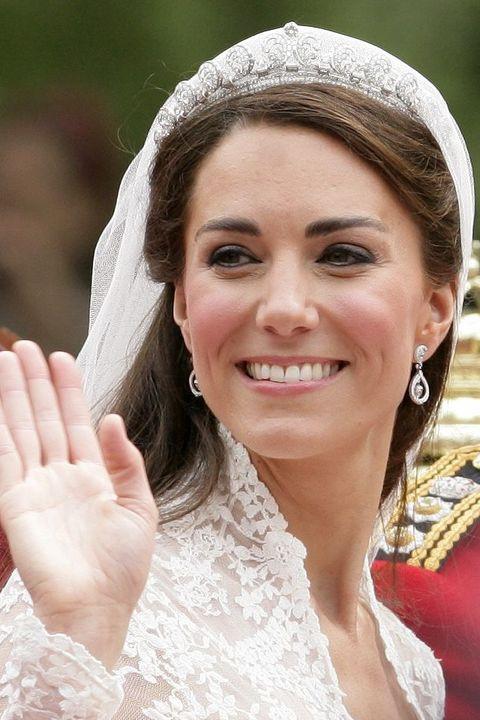 Kate Middleton Wedding Makeup
 30 Genius Beauty Hacks the Royals Use to Look Flawless