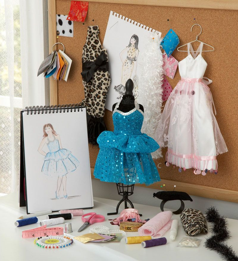 Kids Fashion Kit
 30 Piece Fashion Design Studio Kit for kids