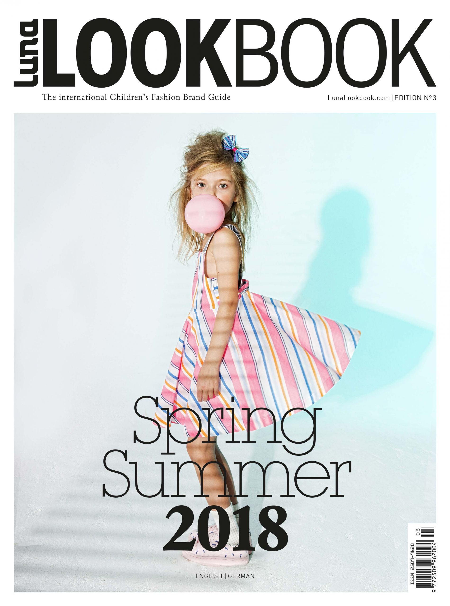 Kids Fashion Magazine
 Luna Lookbook – Luna Media