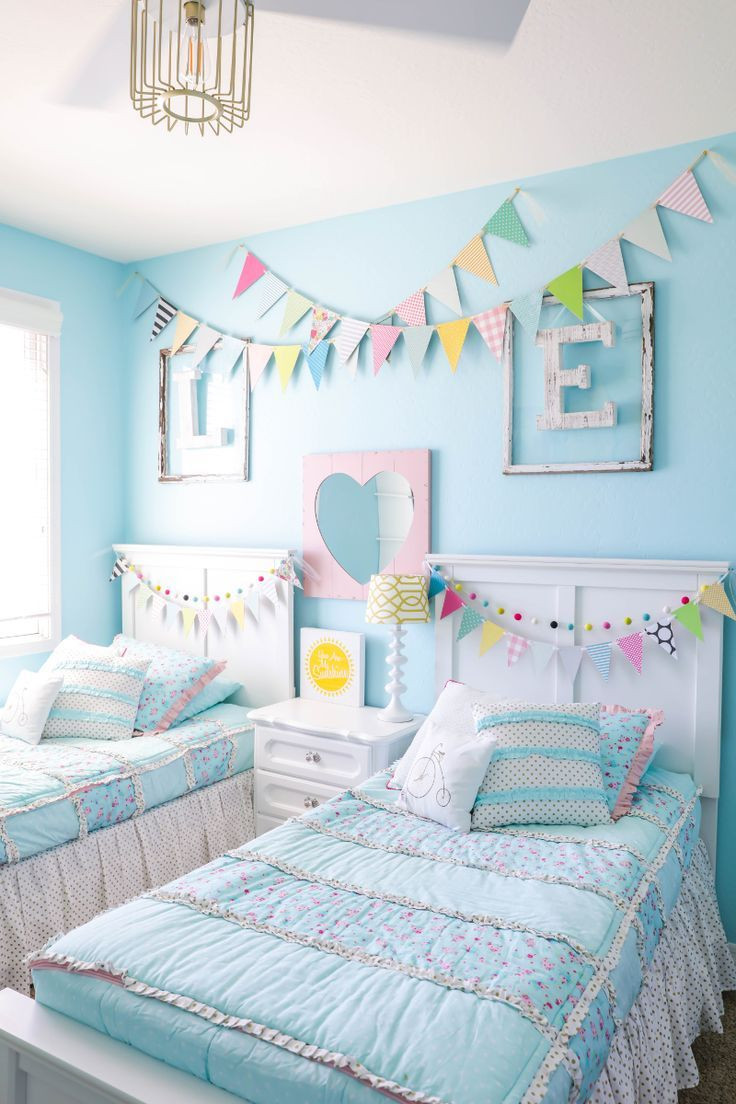 Kids Girl Bedroom Ideas
 51 Stunning Turquoise Room Ideas to Freshen Up Your Home