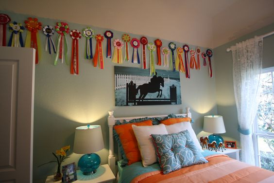 Kids Horse Decor
 12 Cute Ideas for Decorating a Kid s Horsey Bedroom Wide