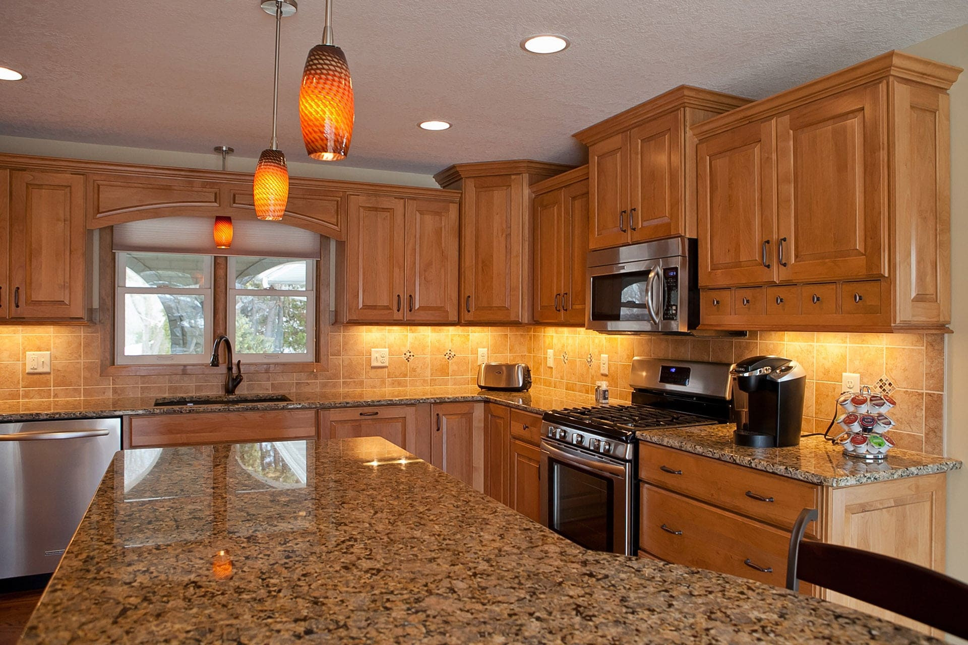 Kitchen Remodeling Layout
 Countertops & Remodeling