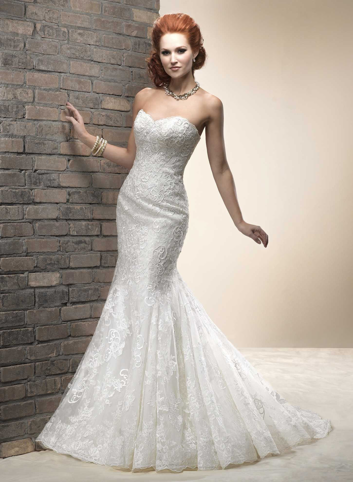 Lace Mermaid Wedding Gown
 Show Your Beauty in Lace Wedding Dresses on Wedding