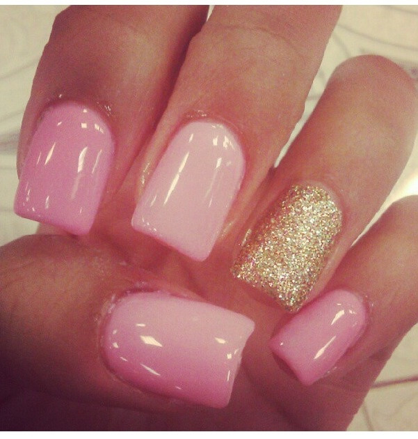 Light Pink Nails With Gold Glitter
 12 Pretty and Shiny Gold Nail Designs