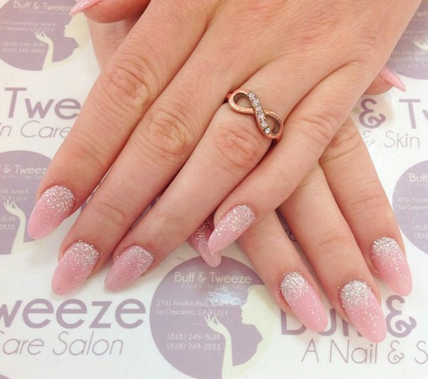 Light Pink Nails With Gold Glitter
 Light Pink Nails image by Lauralai on Favim