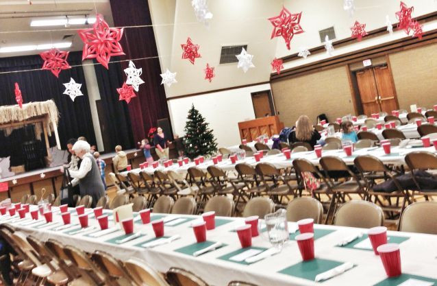 Low Budget Office Christmas Party Ideas
 How to Decorate a Gym for a Christmas Party
