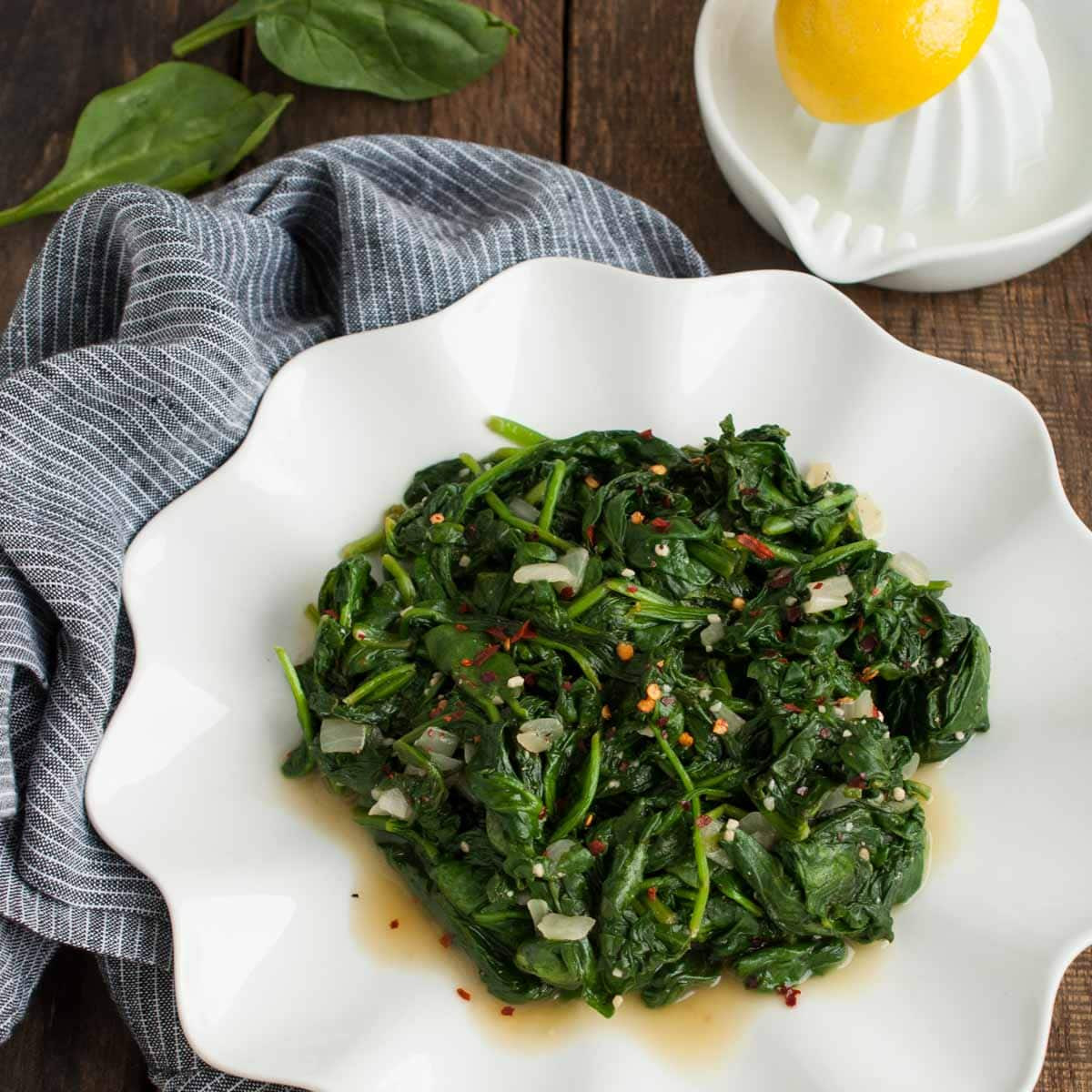 Low Calorie Spinach Recipes
 Easy Sauteed Spinach Feasting not Fasting