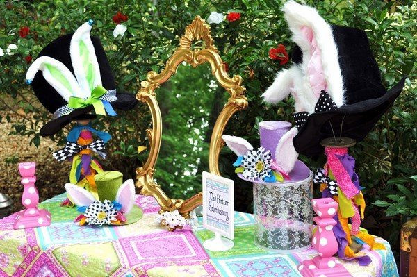 Mad Hatter Tea Party Decoration Ideas
 Tea party ideas for kids and adults – themes decoration