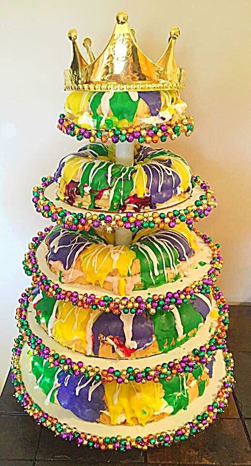Mardi Gra Birthday Cake
 280 best images about Mardi Gras Cakes on Pinterest