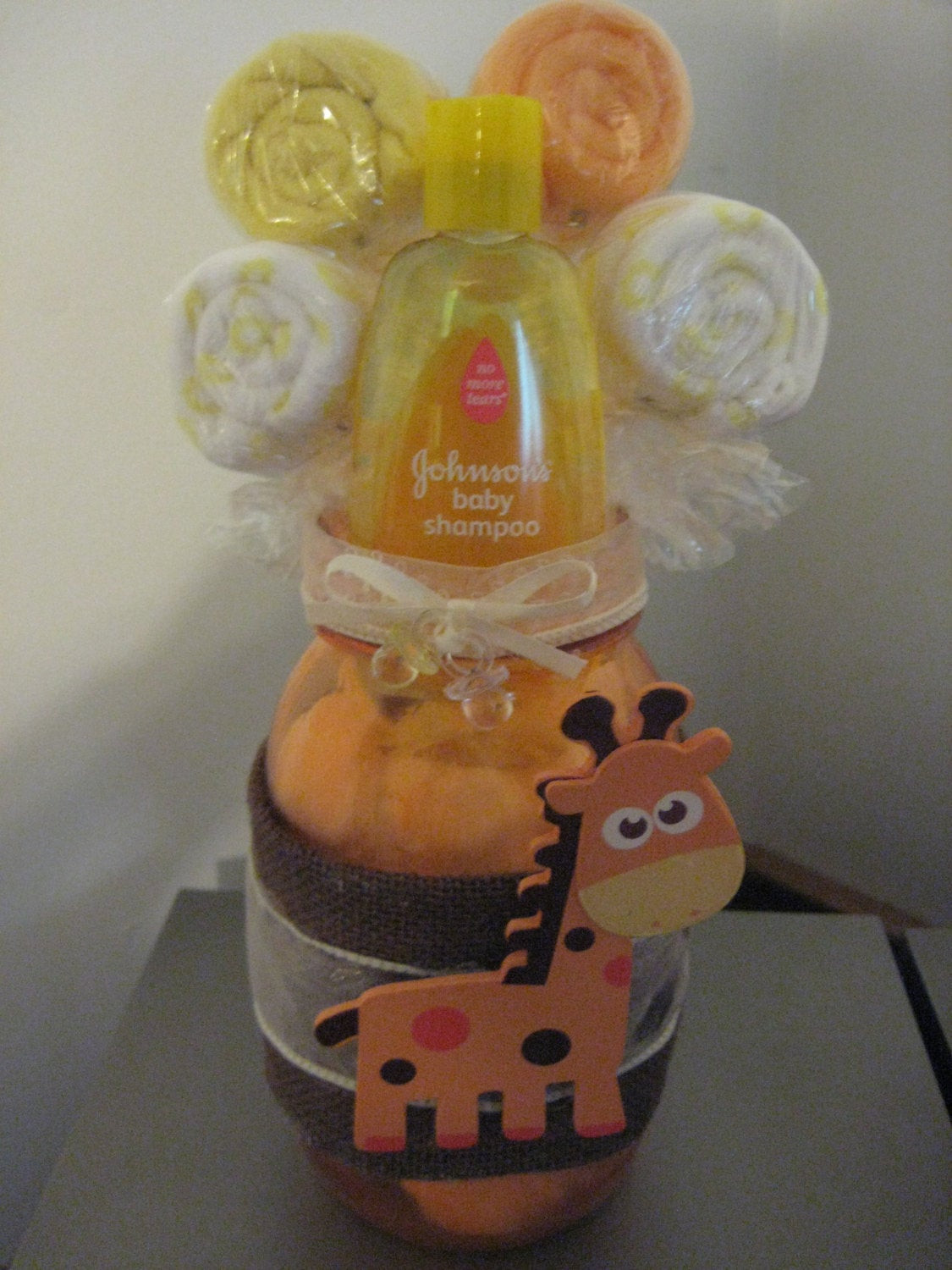 Mason Jar Gift Ideas For Baby Shower
 Items similar to Baby Shower Giraffe Mason Jar Safari