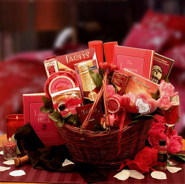 Mens Valentines Gift Basket Ideas
 Men Valentine Gift Baskets for Him Valentine Gift Ideas
