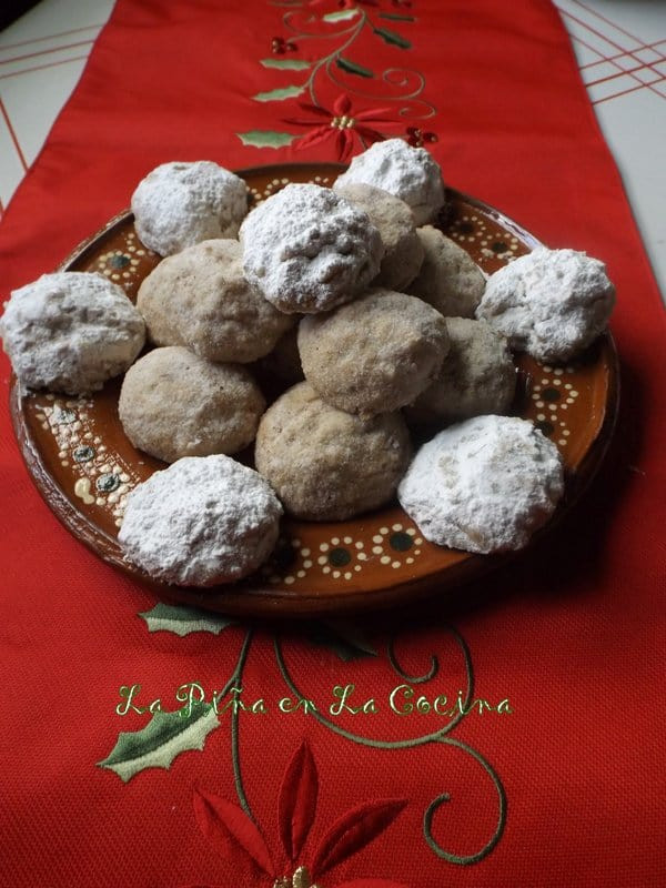 Mexican Sugar Cookies Polvorones
 Polvorones con Anis y Canela Mexican Wedding Cookies La