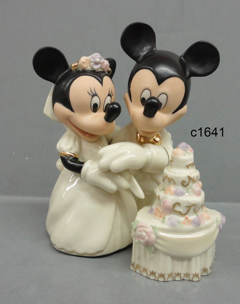 Mickey And Minnie Wedding Cake Topper
 Lenox Disney MINNIE s DREAM WEDDING CAKE TOPPER with