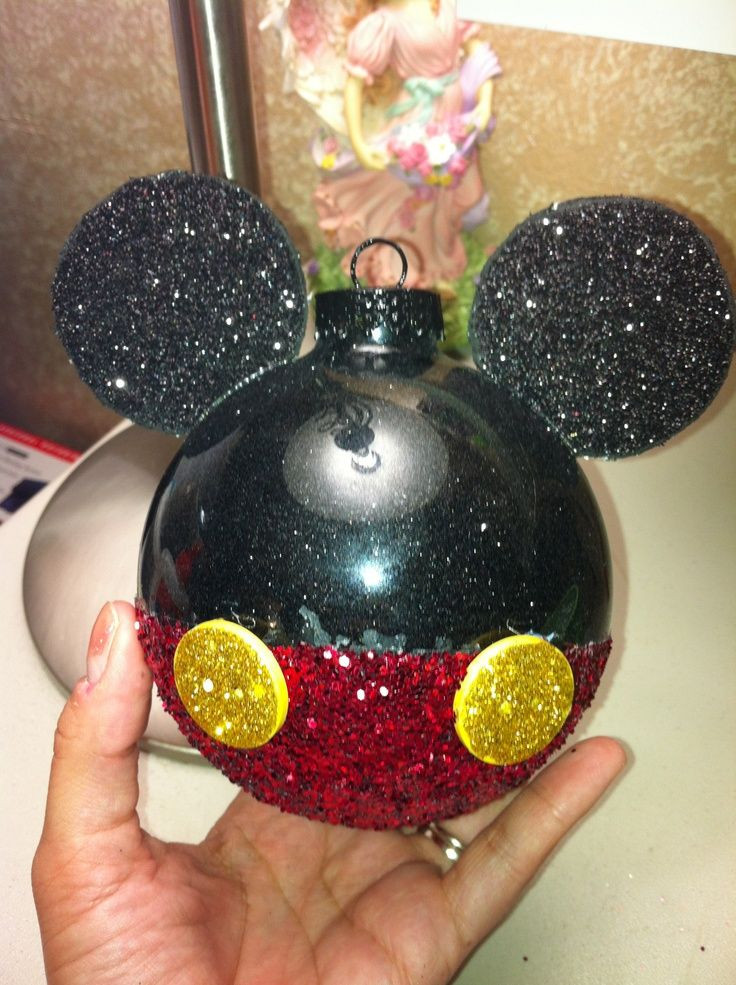 Mickey Mouse Decorations DIY
 DIY Mickey Mouse Christmas Ornaments