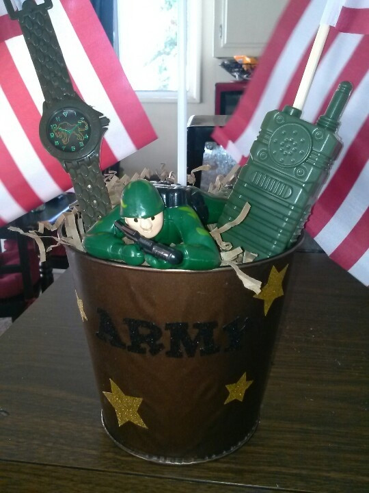 Military Retirement Party Ideas
 DIY army centerpiece