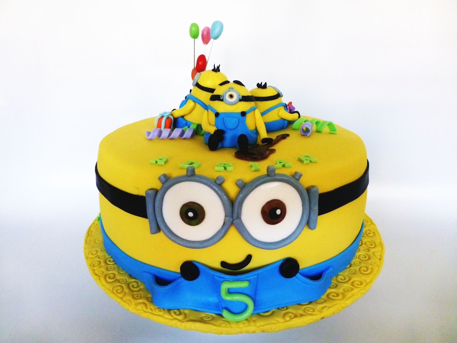 Minions Birthday Cakes
 CakeSophia Minions cake