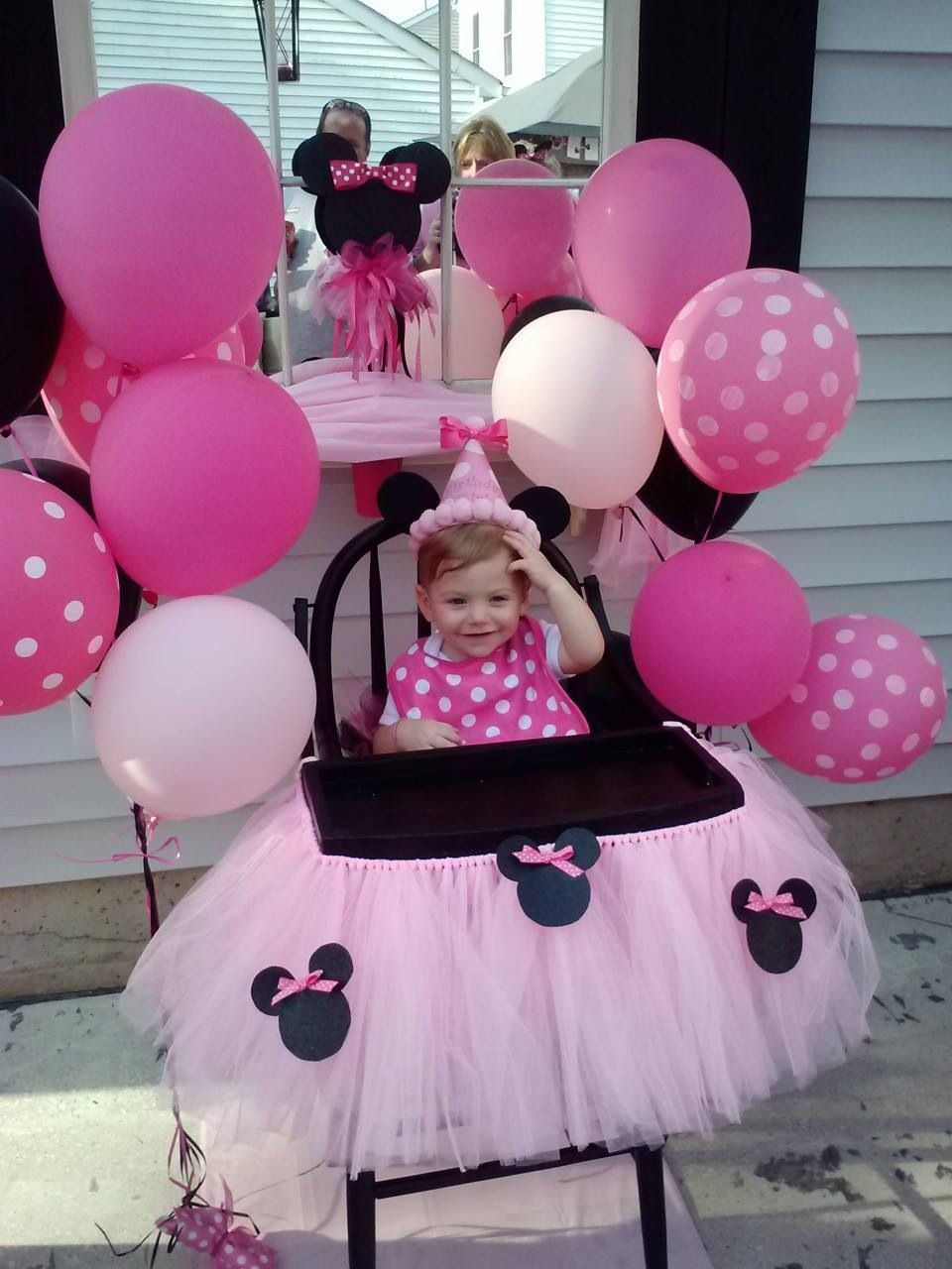 Minnie Mouse 1st Birthday Party Decorations
 Minnie Mouse 1st birthday party Jose Gutierrez