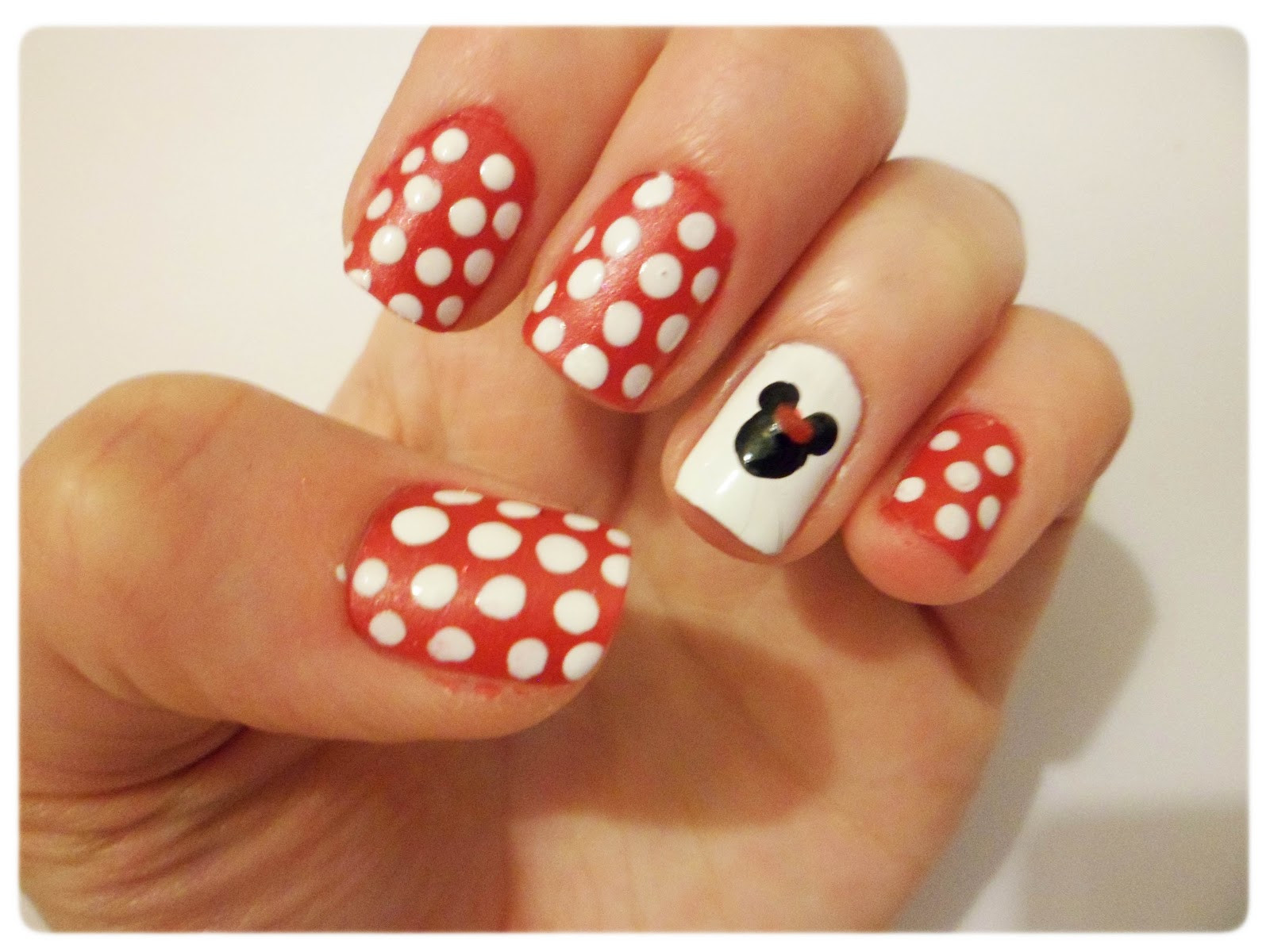 Minnie Mouse Nail Designs
 Lauras All Made Up