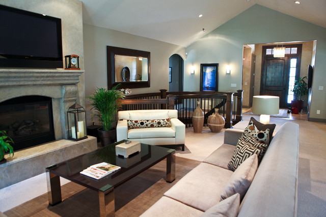 Modern Traditional Living Room
 Contemporary mixed with traditional living space