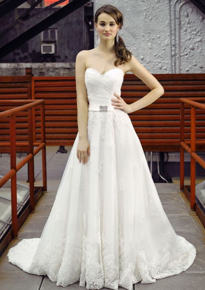 Most Beautiful Wedding Gowns
 18 Most Beautiful Wedding Dresses of the Week MODwedding