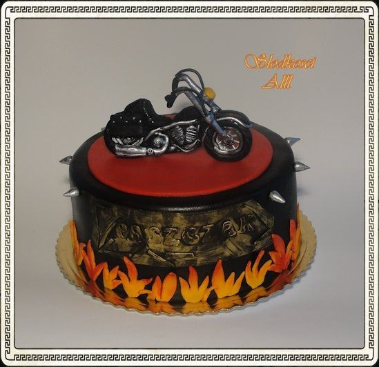 Motorcycle Birthday Cakes
 17 Best images about Motorcycleskes on Pinterest