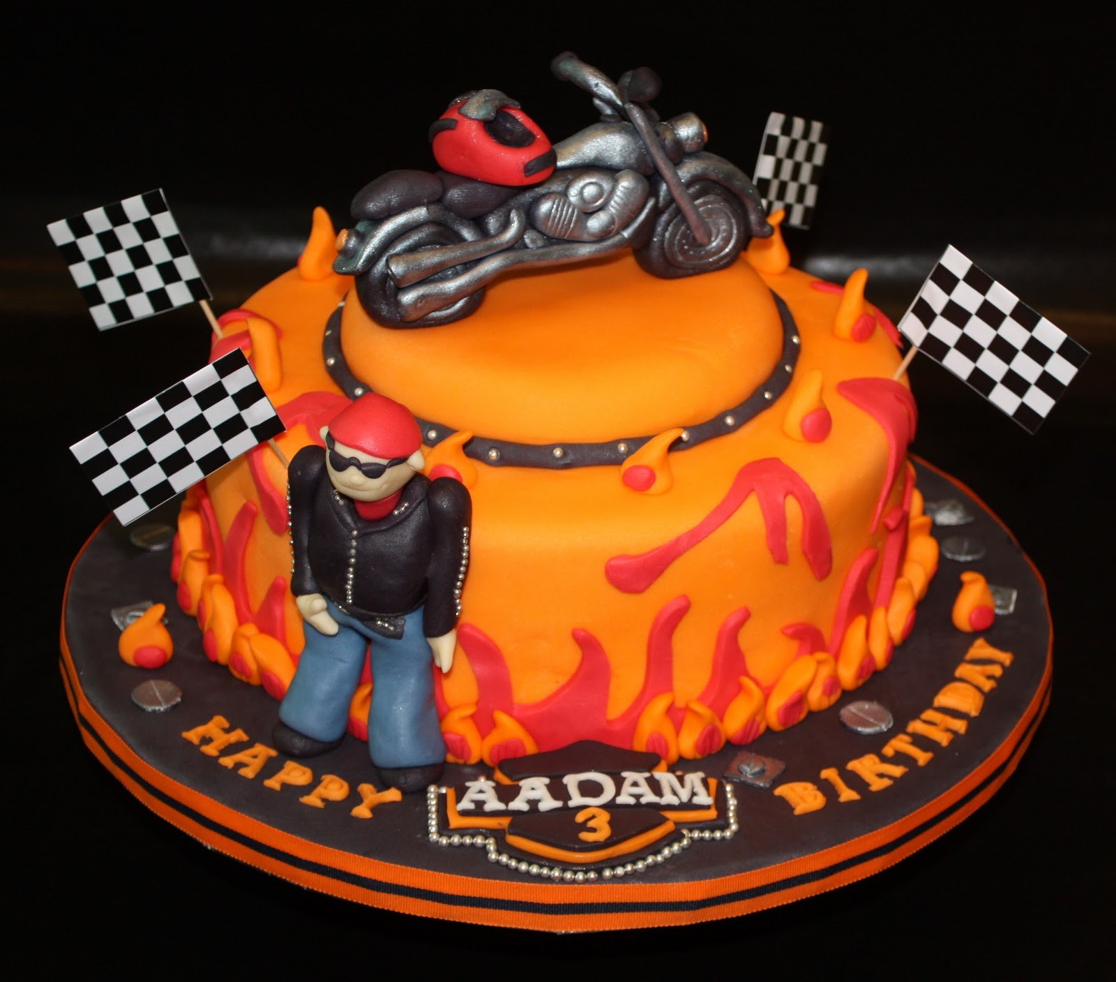 Motorcycle Birthday Cakes
 HARLEY DAVIDSON BIKE & BIKER CAKE