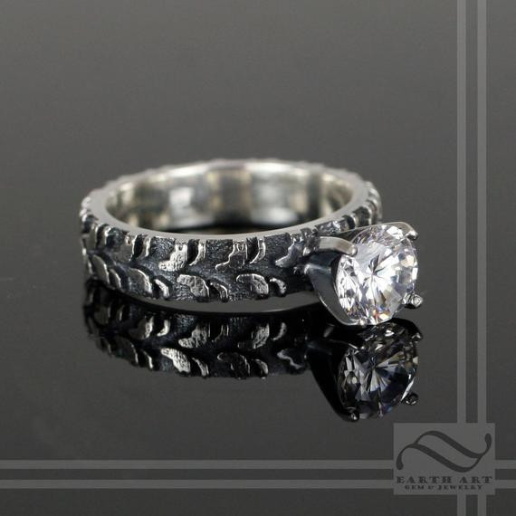 Mud Tire Wedding Rings
 La s Narrow Tire Tread Ring with CZ Sterling by