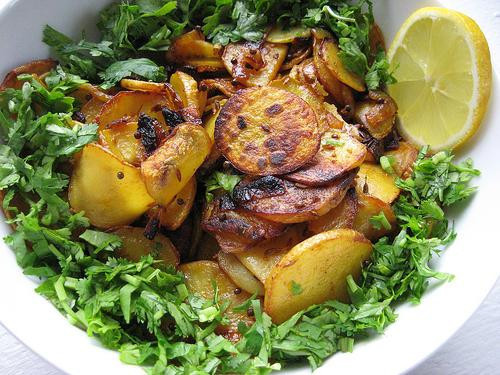 Mushroom Stew Ark
 Fried potatoes with mushrooms in the multivarquet step by