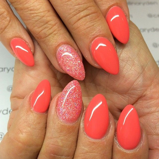 Nail Designs For Almond Shaped Nails
 Hot Nail Trend Almond Shaped Nails Arabia Weddings