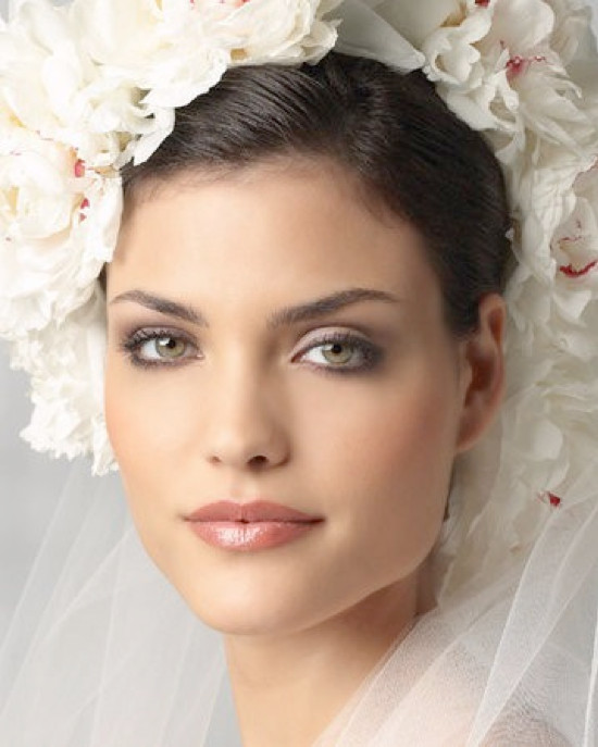 Natural Looking Wedding Makeup
 What makes the most gorgeous wedding makeup MakeupAddiction