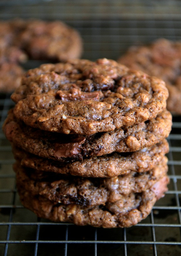 Nestle Double Chocolate Chip Cookies
 nestle choc oat chip cookies