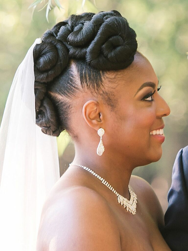 New Hairstyle For Wedding
 17 Stunning Wedding Hairstyles You ll Love