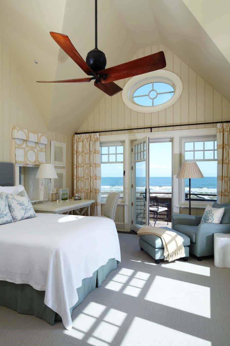 Ocean Bedroom Decorations
 33 Sun drenched bedrooms with mesmerizing ocean views