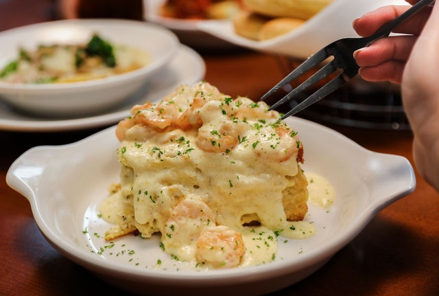 Olive Garden Seafood Lasagna
 Creating Your Own Lasagna At Olive Garden Is Finally