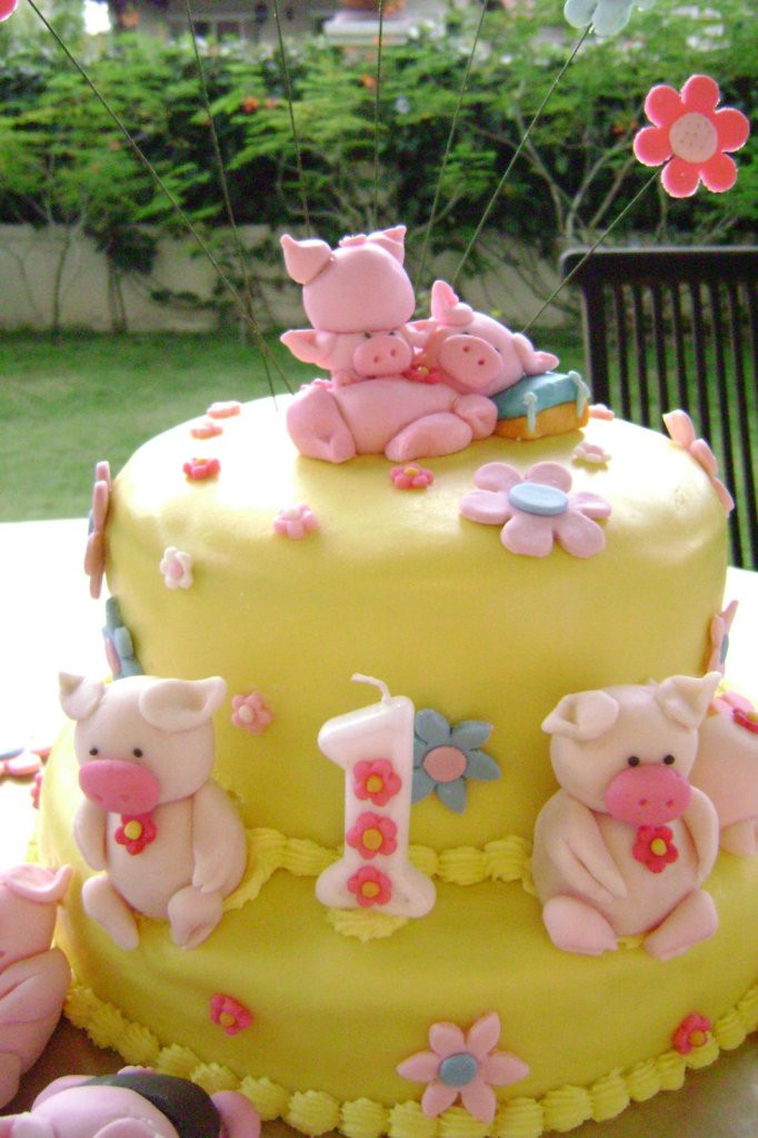 One Year Birthday Cake
 Birthday Cake for 1 year old girl