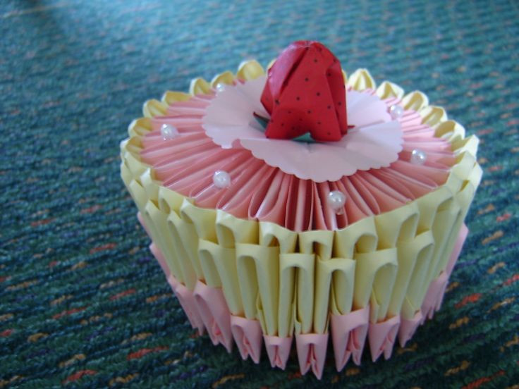Origami Birthday Cake
 17 Best images about ORIGAMI on Pinterest