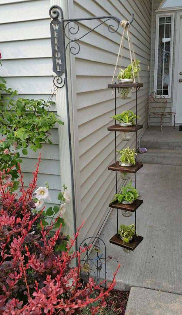 Outdoor Planters DIY
 28 Adorable DIY Hanging Planter Ideas To Beautify Your Home