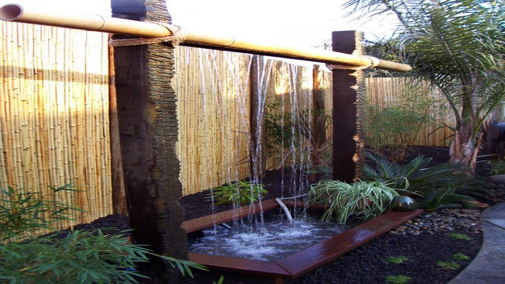 Outdoor Wall Fountains DIY
 Backyard Fountains Ideas