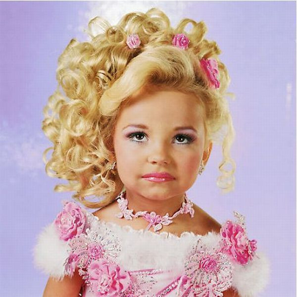 Pageant Hairstyles For Kids
 royal mind Child Beauty Pageants Stolen Childhood