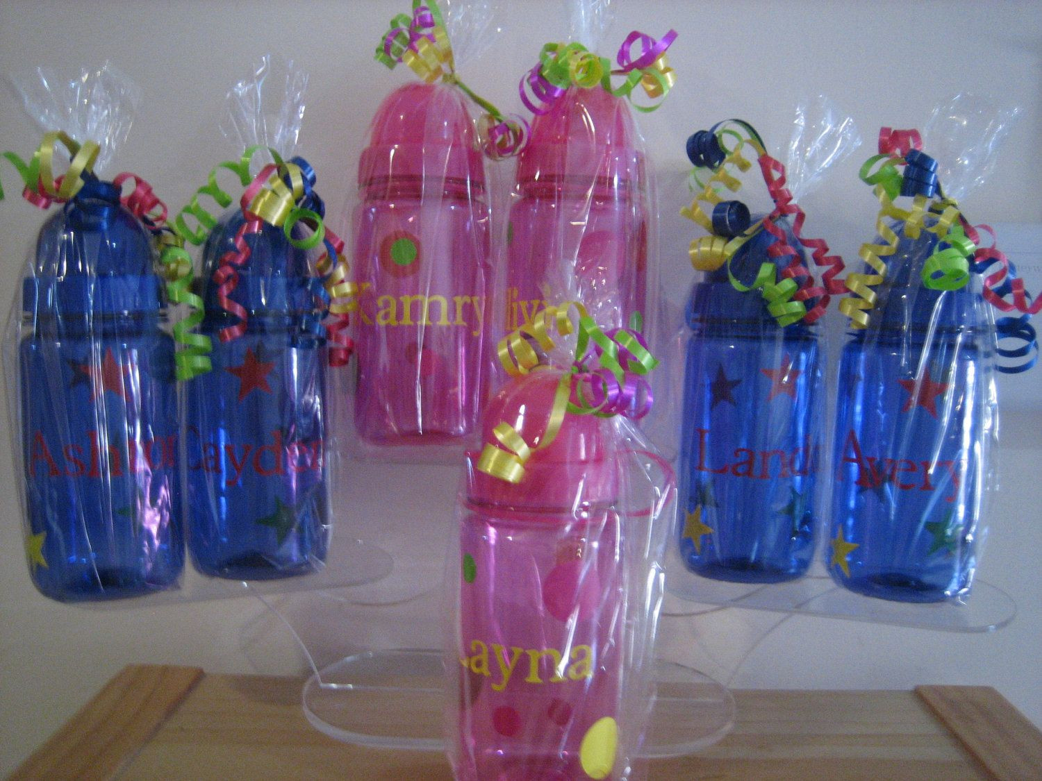 Party Favors For Kids Birthdays
 Personalized Polka Dots Kids Water Bottle Party Favor