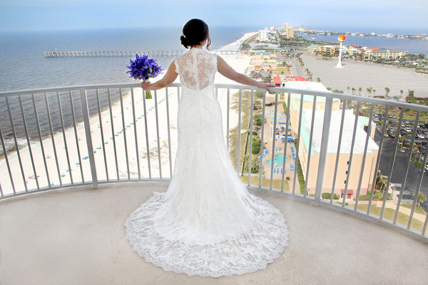 Pensacola Wedding Venues
 Hilton Pensacola Beach Pensacola Beach FL Wedding Venue