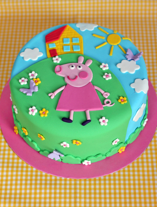 Peppa Pig Birthday Cakes
 butter hearts sugar Peppa Pig Birthday Cake