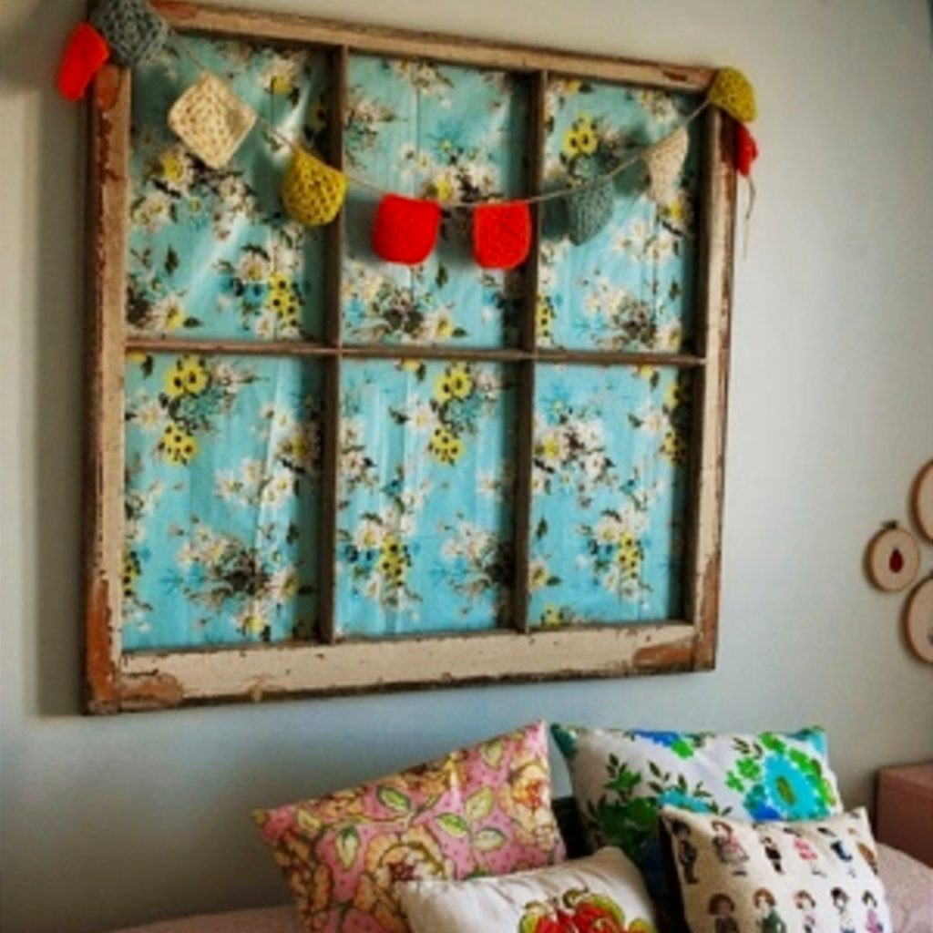 Picture Frame Decorating Craft Ideas
 Old Window Frames DIY Ideas and Window Frame Crafts