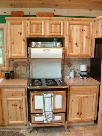 Pine Bathroom Cabinet
 How to Select Knotty Pine Kitchen Cabinets Cabinets and